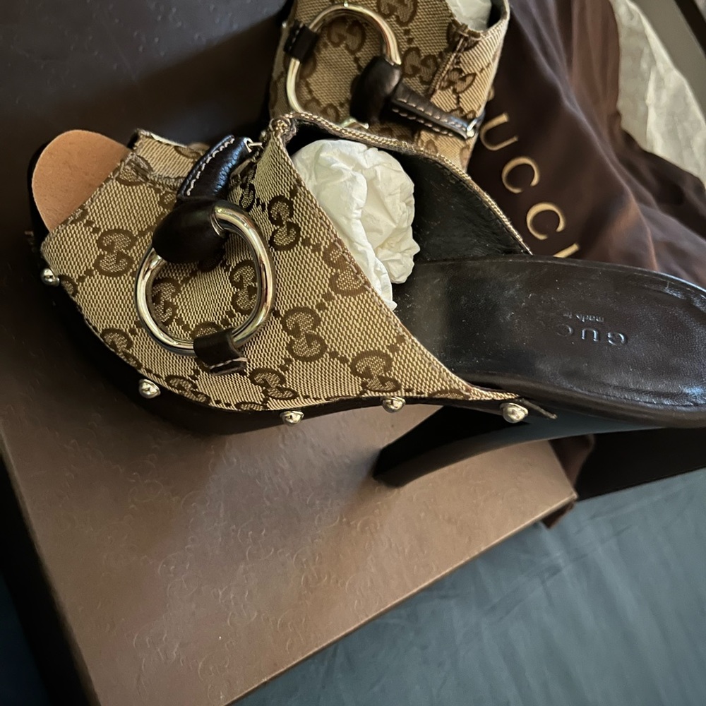Gucci heels